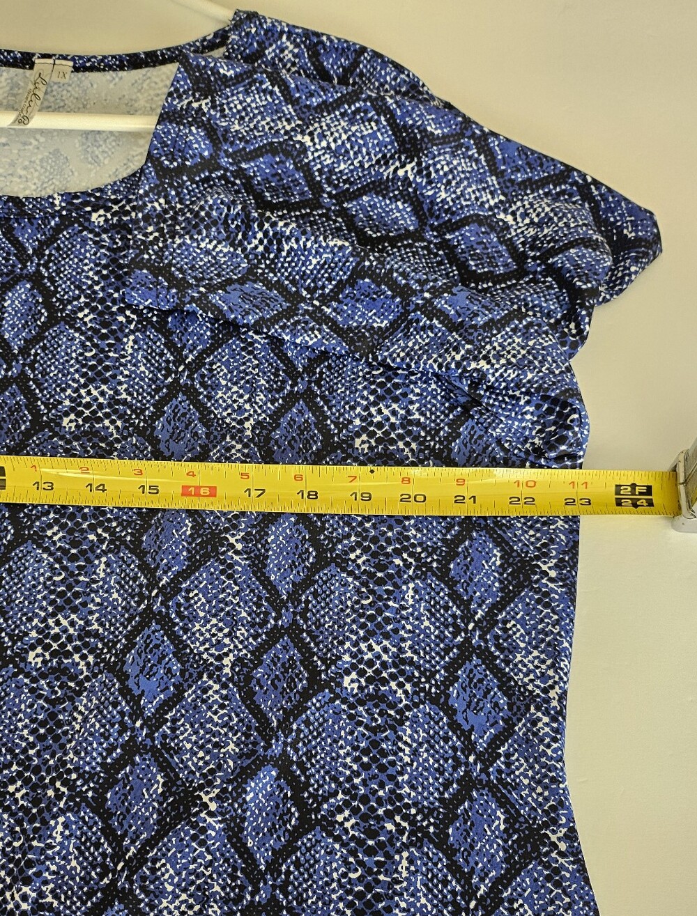 Lulu B 1X Dress Blue Print 3/4 Sleeves Activeware Travel - Picture 6 of 8